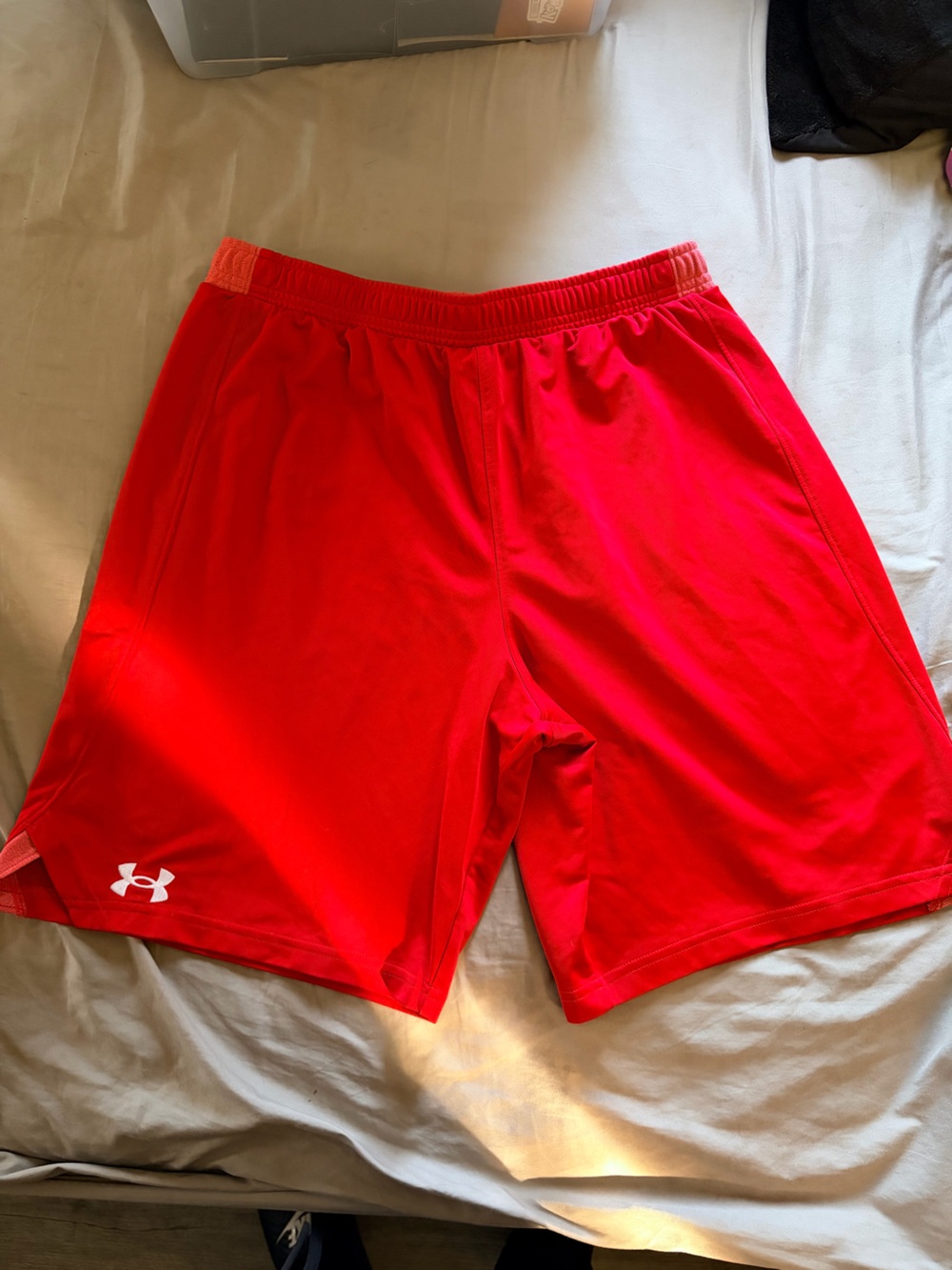 LG Under Armour Men’s Bright Red Athletic Shorts
